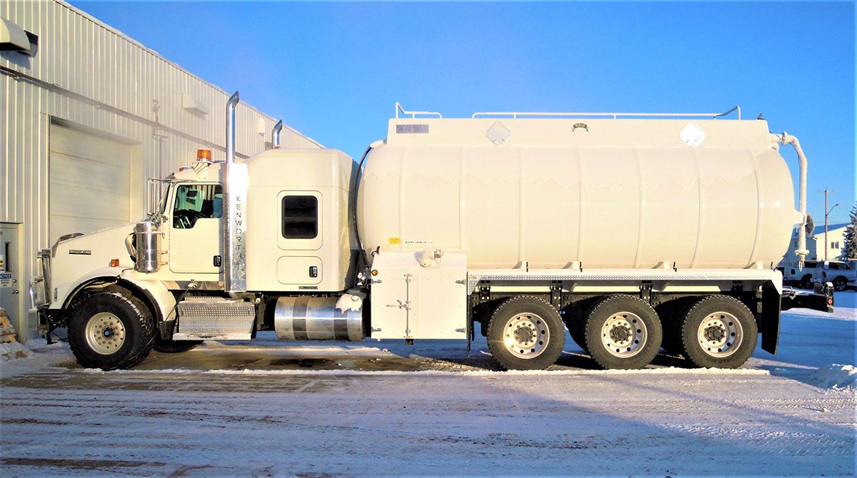 Fluid Hauling Truck