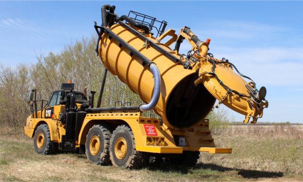 off-road vac truck